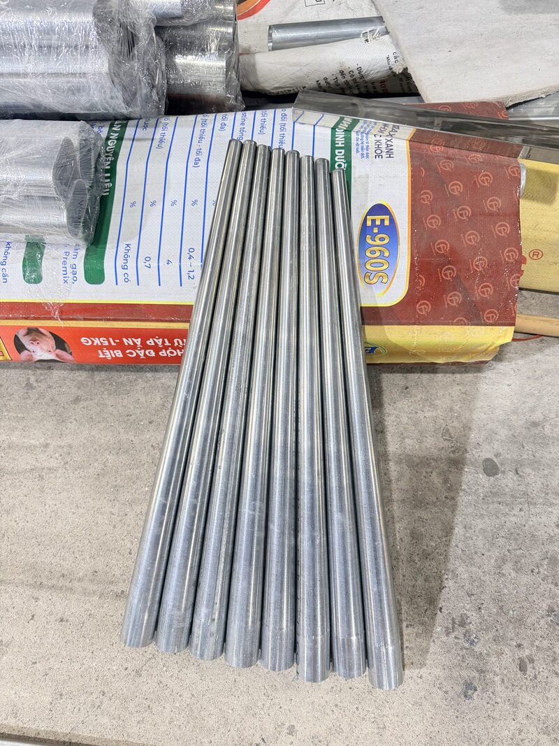 Cung cấp sỉ lẻ ống côn kim loại